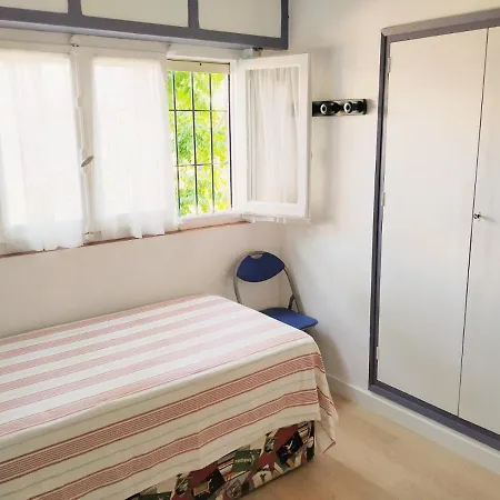 Quarto em Acomodações Particulares Casa Sanabria Privadas En Vivienda Particular Punta Umbría